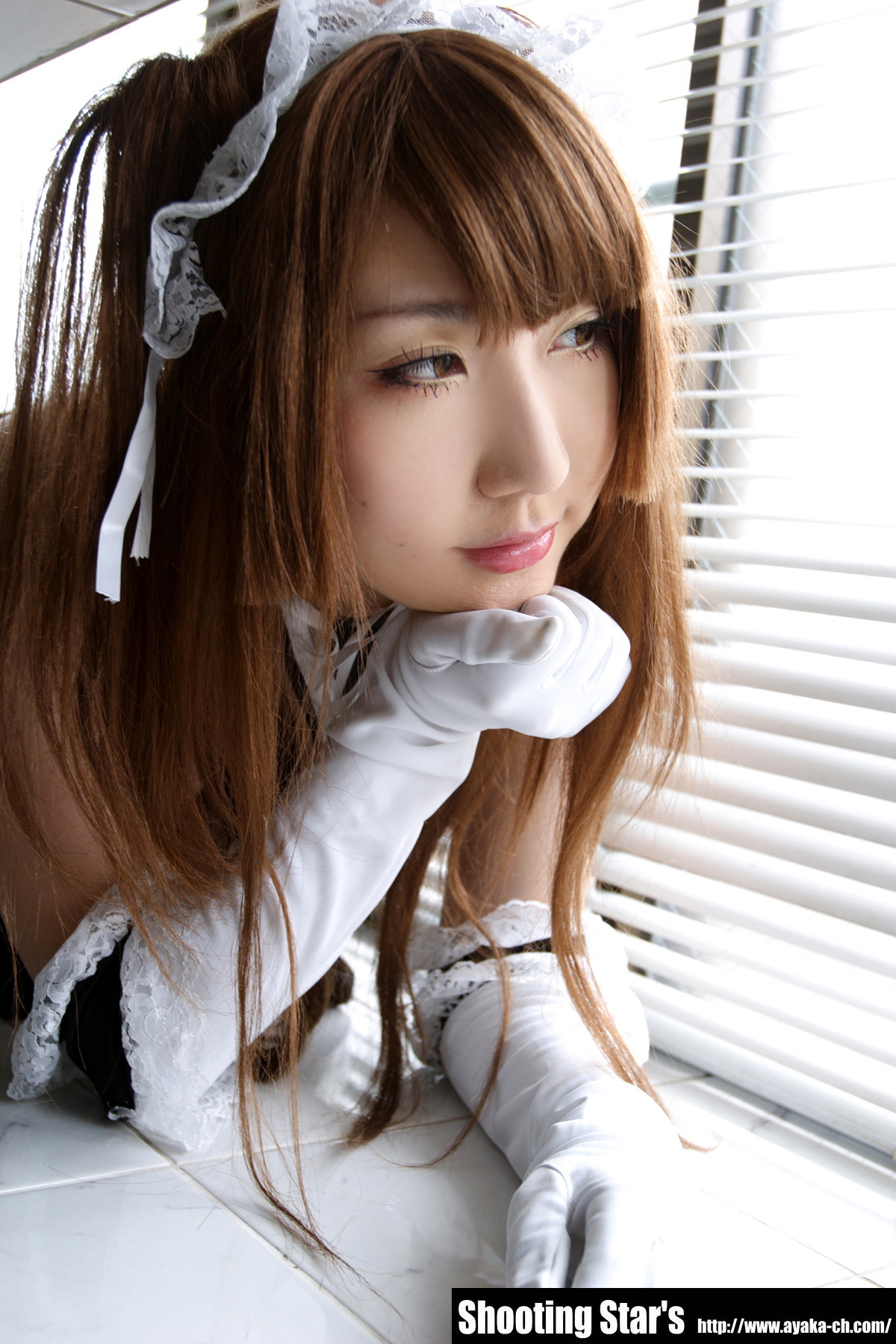 [Cosplay]  Sexy Maid with big boobs 2